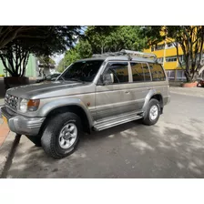 Montero Mitsubishi V6 3000cc 2006