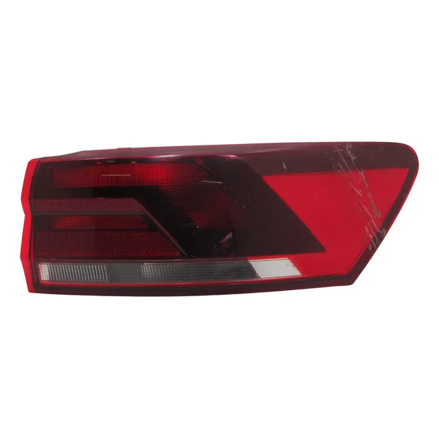 Lanterna Traseira Direita Com Detalhe Vw Virtus 1.6 2019 1