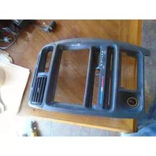 Vendo Mueble De Radio De Suzuki Baleno Año 1999