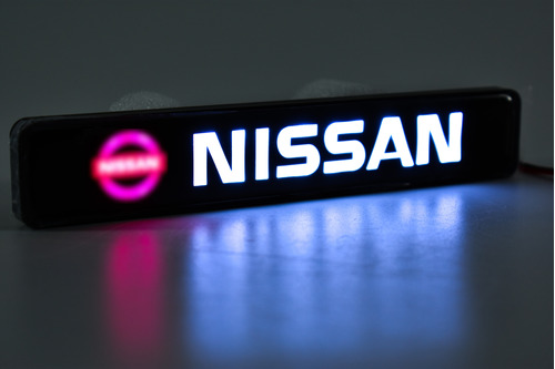 Emblema Led Nissan Tsuru Versa Sentra Xtrail Frontier March Foto 2