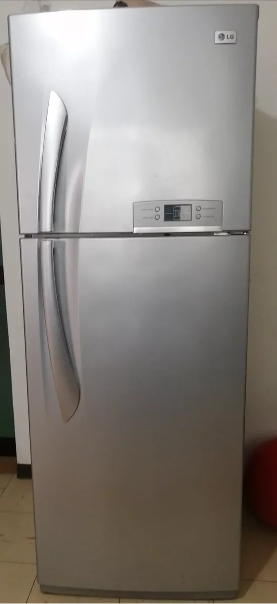 Refrigerador LG Semi Nuevo. Capacidad De 500 L. Peso 77kg