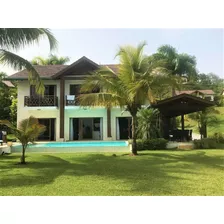Villa Amueblada En Puerto Bahia, Samaná