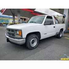 Chevrolet Cheyenne 5.7