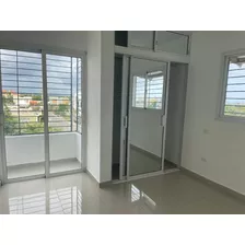 Oferta Penthouse Con Excelente Ubicación En Romana Del Oeste 