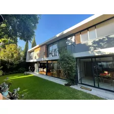 Venta Casa Remodelada Con Jardín En La Herradura