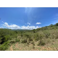 Finca De 4 Hectareas Con  vista Hacia La Serrania De Los Yariguies