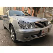 Mercedes Benz C 180k [w203] 1.8 Mt 2007 Aa 145hp Kompressor