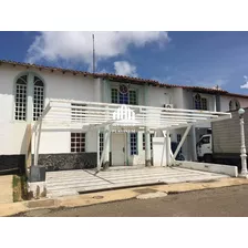  Town House Urb. Altos De Alta Vista, Puerta Maraven. Plth-343