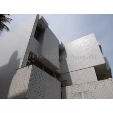 Casa En Venta Lista Para Remodelar Urb. San Bernanrdino 24-21313