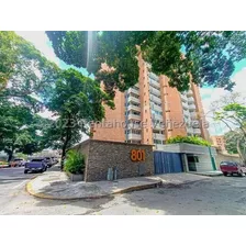 Apartamento A Estrenar En Alquiler Ubicado En El Rosal, Chacao. Dianacamargo 24-7918