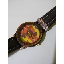 Reloj Trophy Cuartz Camuflado Caja Color Cobre Con Cuero