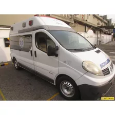 Renault Trafic Ambulancia 2014