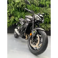 Triumph Street Triple 765 R 2023/2024