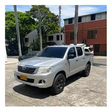 Totoya Hilux 2.5td 4x4