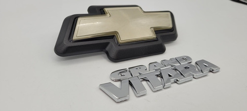 Chevrolet Grand Vitara Emblema Persiana Y Atrs  Foto 3