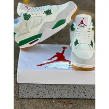 Jordan Retro 4 Blanco Con Verde #27.5