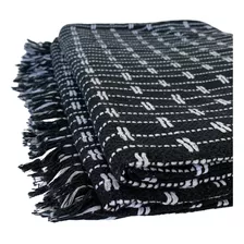 Manta Casal Preto Com Branco 2,40m X 1,80m