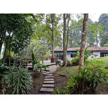 Se Vende Casa Campestre En Guarne A 8 Minutos Del Parque