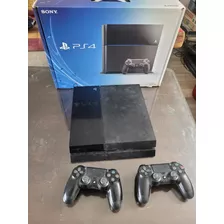 Playstation 4 500gb + 2 Controles Dualshocks 4 Originales