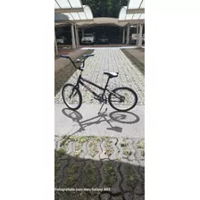  Bicicleta Caloi Aro 20 Em Ótimo Estado 