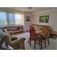 Se Alquila Bello Y Remodelado Apartamento En Maripérez. (a.v)