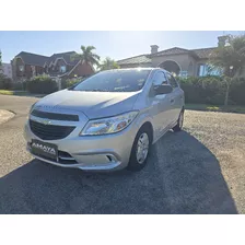 Chevrolet Onix 2017 1.0 Joy + 78cv