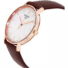 Reloj Hombre Tissot Clasico Elegante 20% Off ! Color Del Fondo Blanco Color De La Malla Marrón Oscuro Color Del Bisel Dorado Oscuro