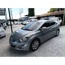 Hyundai Elantra Gls 135 2015 Mt 1600cc