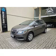 Chevrolet Onix 1.4 Mpfi Lt 8v Flex 4p Manual