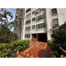 Rah Lara Vende Espectacular Apartamento, Ubicado En Excelente Zona Este De Barquisimeto-lara