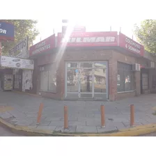 Excelente Local Comercial En Alquiler Sobre Esquina, Pilar Centro
