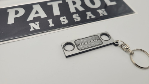 Nissan Patrol Emblemas  Foto 3