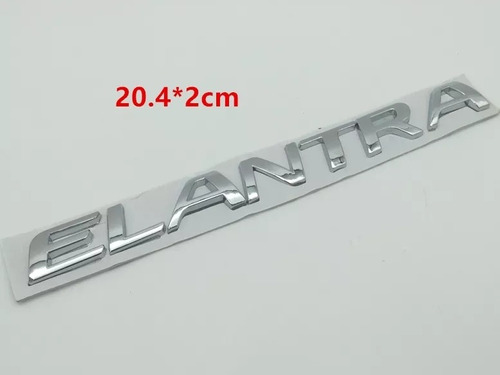 Emblema Elantra Hyundai Letras Insignia Cromada Autoadhesivo Foto 2