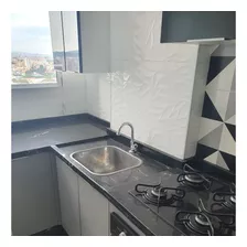 Apartamento Dois Dormitórios, Andar Alto, Vista Livre, Sem Depósito Ou Fiador.