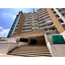 José Trivero Vende Amplio Y Espectacular Apartamento De 174,40 Mtrs2, Ubicado En Una De Las Mejores Zonas Del Este De Barquisimeto
