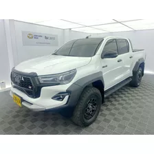  Toyota Hilux 2.8