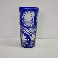 Vaso Em Cristal Ricamente Lapidado Na Cor Azul, 31 Cm Altura