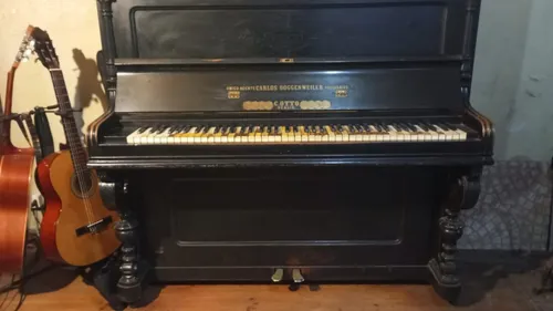 Segunda imagen para búsqueda de piano de pared