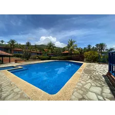 Se Vende Casa 229m² 3h/3b/1p Playa Guacuco, Nueva Esparta