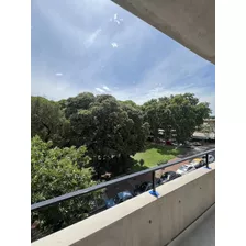 Venta Departamento 2 Ambientes Con Vista Unica Abierta Al Parque - Oportunidad 