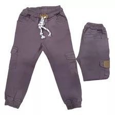 Jogger De Niño Gabardina Stretch Con Bolsa De Cargo