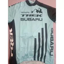 Tricota, Marca Subaru , Talla Solo L,color Celeste Con Negro