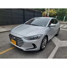 Hyundai Elantra Limited 2.0 At 2017