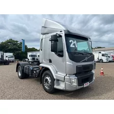 Volvo Vm 330 4x2 2021/2021 I-shift Prata