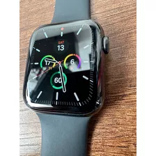 Apple Watch Series 5 + 44mm + Celular + Stainless Steel Case