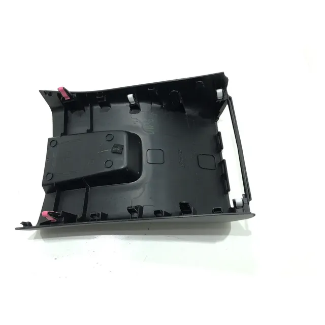 Acabamento Traseira Do Console Central Hilux Sw4 2020 8