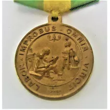 Medalha Da Casa Pia De São Vicente De Paulo - 1961