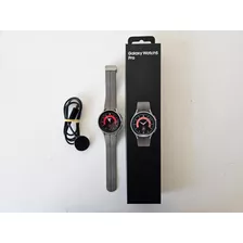 Samsung Galaxy Watch 5 Pro 45mm + Caja + Base De Carga