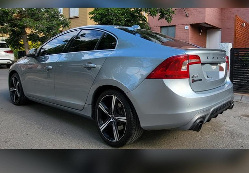 Moldura Parachoque Trasero Volvo S60 2014-16 Original  Foto 10