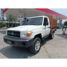 Toyota Land Cruiser 2014 4.0 Grj71